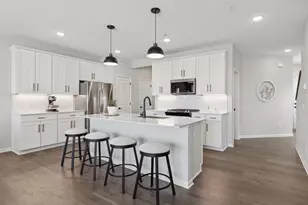 173 Junco Rd N, Lake Elmo, MN 55042 - Photo 1