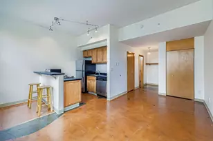 488 Wabasha St N, Saint Paul, MN 55102 - Photo 2