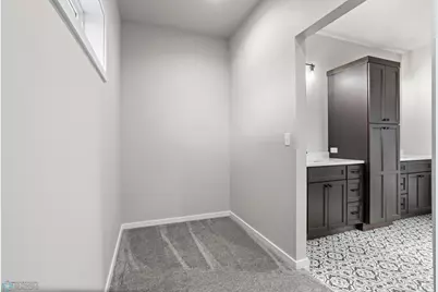 202 Neuman Boulevard, Colfax, ND 58018 - Photo 8