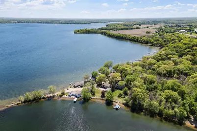 9984 Bonnie Glen Parkway, Chisago City, MN 55013 - Photo 1