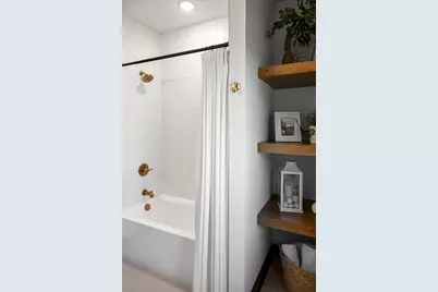 2038 Legacy Drive, Faribault, MN 55021 - Photo 4