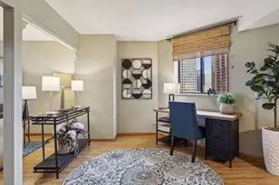 78 10th St E, Saint Paul, MN 55101 - Photo 20