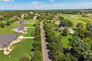 309 Lindsay Rd, Hudson, WI 54016 - Photo 70