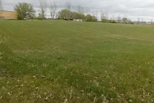 434 W Walnut Ave, Frazee, MN 56544 - Photo 1