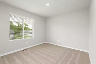 689 Aspen Ln, Montrose, MN 55363 - Photo 8