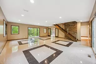 21 Red Fox Rd, North Oaks, MN 55127 - Photo 22