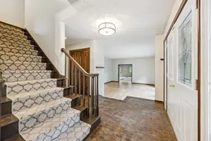 21 Red Fox Rd, North Oaks, MN 55127 - Photo 12