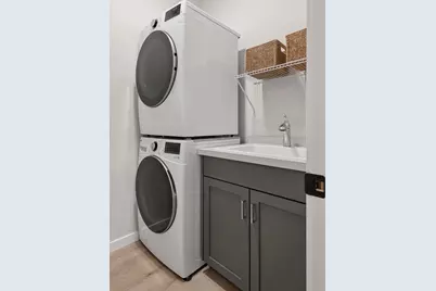 12439 Drayton Trail, Apple Valley, MN 55124 - Photo 26