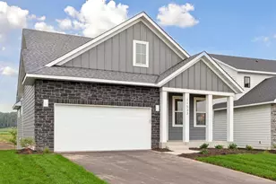 12439 Drayton Trl, Apple Valley, MN 55124 - Photo 2