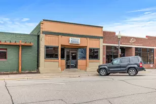 232 1st Ave E, Shakopee, MN 55379 - Photo 1