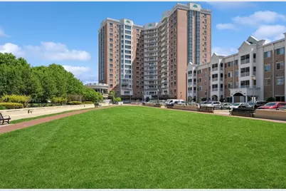 6600 Lyndale Avenue S #1000, Richfield, MN 55423 - Photo 1