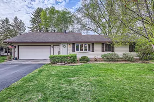 792 Gramsie Rd, Shoreview, MN 55126 - Photo 1