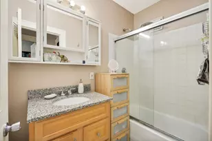 1828 Clinton Ave, Minneapolis, MN 55404 - Photo 20