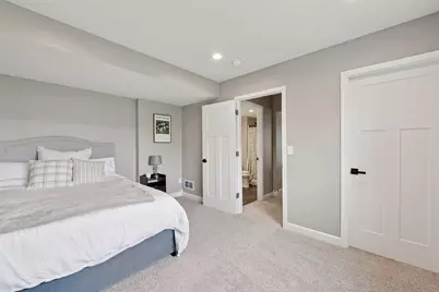 7136 Pearl Drive, Chanhassen, MN 55317 - Photo 18