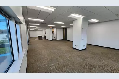 7825 Washington Avenue S, Bloomington, MN 55439 - Photo 14