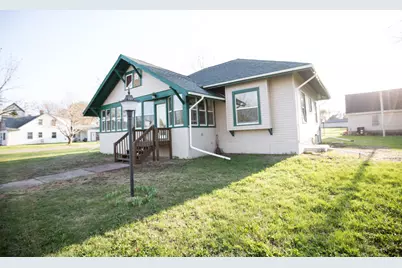 705 5th Avenue, Madison, MN 56256 - Photo 1