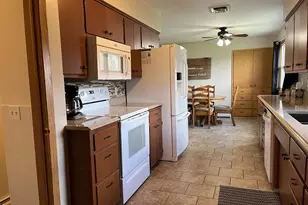 2250 18th Ave, Windom, MN 56101 - Photo 6