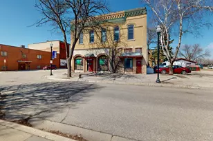 542 Benson Ave SW, Willmar, MN 56201 - Photo 1