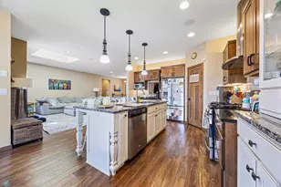 6048 27th St S, Fargo, ND 58104 - Photo 10