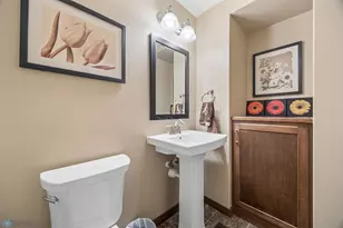 6048 27th St S, Fargo, ND 58104 - Photo 30
