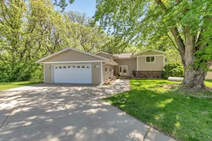 416 19th St NW, Willmar, MN 56201 - Photo 1