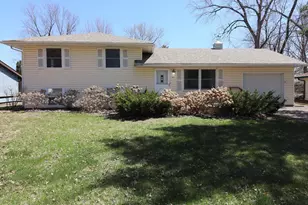 141 Strese Ln, Apple Valley, MN 55124 - Photo 1