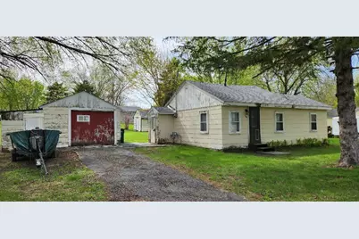 311 2nd Avenue NW, Glenville, MN 56036 - Photo 1