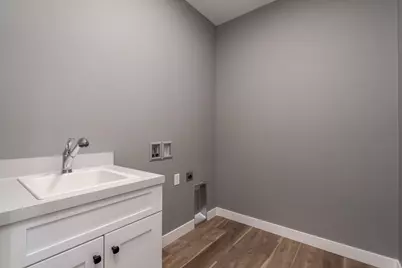 2132 Deerwood Drive, North Mankato, MN 56003 - Photo 32