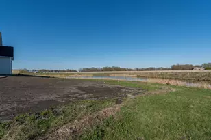 2132 Deerwood Dr, North Mankato, MN 56003 - Photo 36