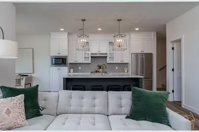 2132 Deerwood Drive, North Mankato, MN 56003 - Photo 10