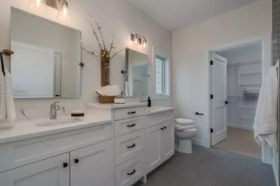 2132 Deerwood Drive, North Mankato, MN 56003 - Photo 22