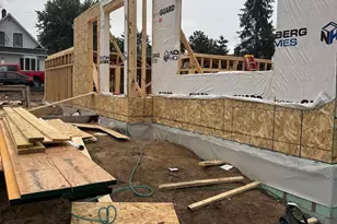 2140 Arkwright St, Maplewood, MN 55117 - Photo 1