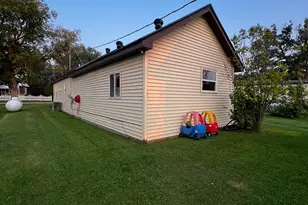 513 Water Ave N, Saint Hilaire, MN 56754 - Photo 40