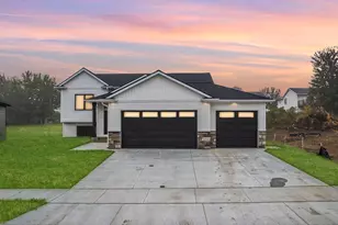 6119 Cody Ln NW, Rochester, MN 55901 - Photo 2