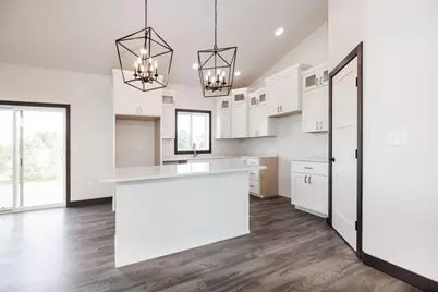 656 Lake Forest Circle, Detroit Lakes, MN 56501 - Photo 12