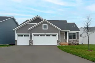 4795 8th St Loop NE, Saint Cloud, MN 56304 - Photo 1