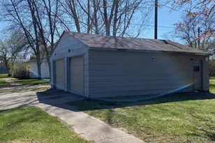 402 S Main St, Mahnomen, MN 56557 - Photo 26