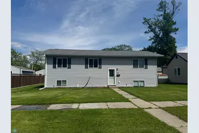 316 S 4th S, Breckenridge, MN 56520 - Photo 1