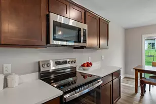 7465 Agate Trl, Inver Grove Heights, MN 55077 - Photo 14