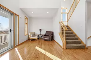 5135 Country Cir, Loretto, MN 55357 - Photo 8