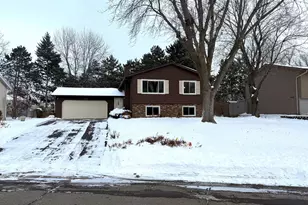 3532 Rolling View Dr, White Bear Lake, MN 55110 - Photo 1