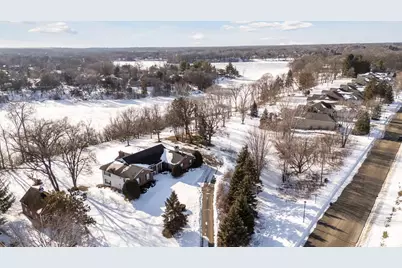 16865 Terrey Pine Dr, Eden Prairie, MN 55347 - Photo 32