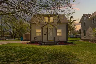 523 Hazel Ln, Owatonna, MN 55060 - Photo 1