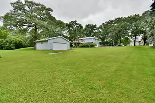 1300 10th St NE, Sauk Rapids, MN 56379 - Photo 6