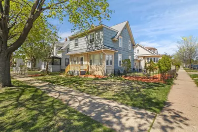 1541 Charles Avenue, Saint Paul, MN 55104 - Photo 1