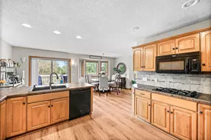 675 Clarence Ave, Minnetrista, MN 55364 - Photo 8