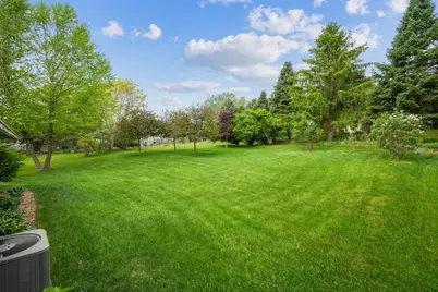 347 Wesley Court, River Falls, WI 54022 - Photo 6