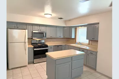 1611 Graydon Avenue, Brainerd, MN 56401 - Photo 1