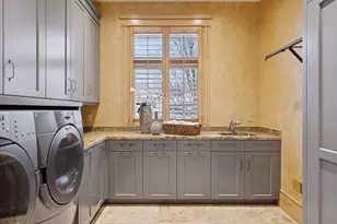 1989 Dwight Ln, Minnetonka, MN 55305 - Photo 38