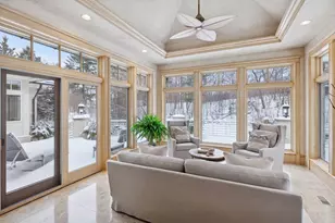 1989 Dwight Ln, Minnetonka, MN 55305 - Photo 20